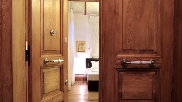 Petraki Place I | 3 Bedrooms | 2 Bathrooms | Roof Terrace Views