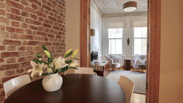 Petraki Place IV | 3 bedrooms | 2 bathrooms | Roof Terrace Views